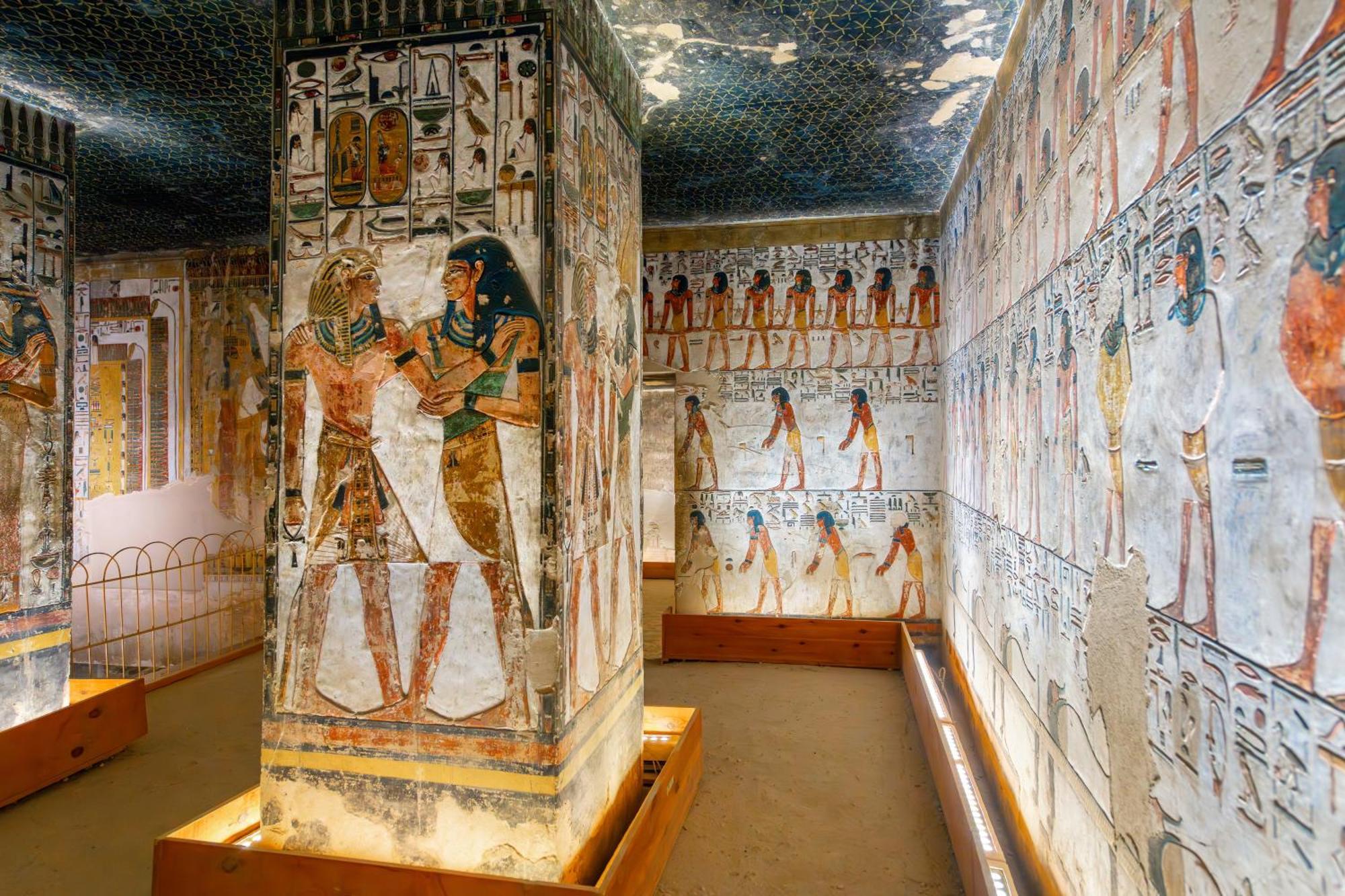 Moevenpick Royal Lily Nile Cruise, Every Monday Four Nights From Luxor, Every Friday Three Nights From Aswan - Including Excursions & Sightseeing Eksteriør bilde